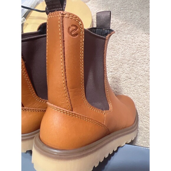 ecco womens Staker W Boots color COGNAC NIB EU39 us8-8.5 - Picture 3 of 7